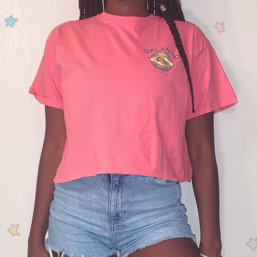 Cropped Orlando Florida tshirt